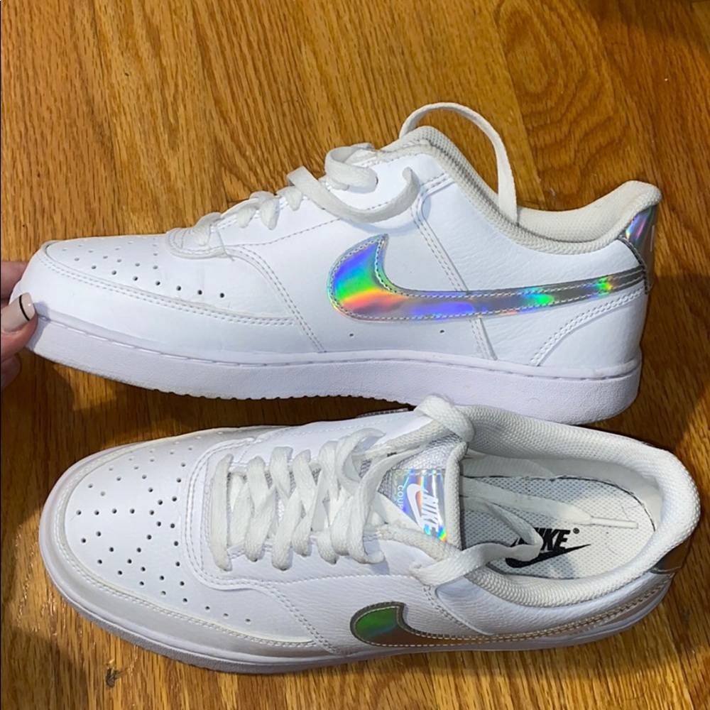 COURT VISION NIKE SNEAKERS
